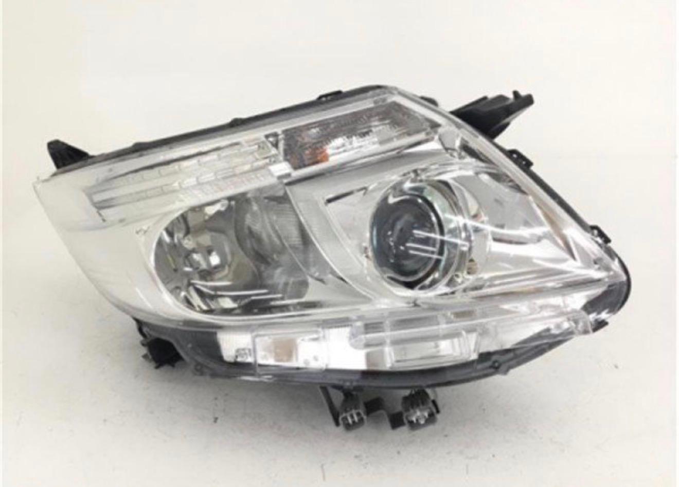 Head light ( Right )