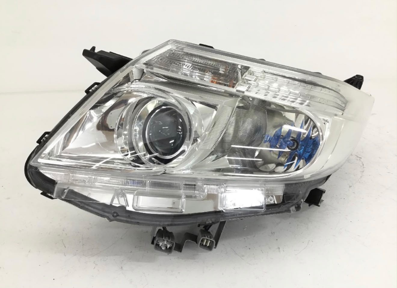 Head light ( Left )