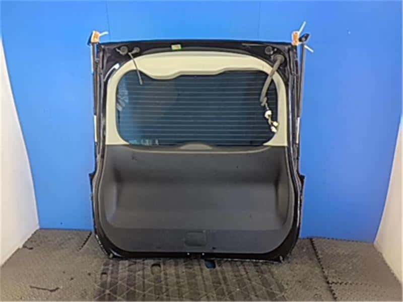 Back Door Assembly TOYOTA Esquire 2014